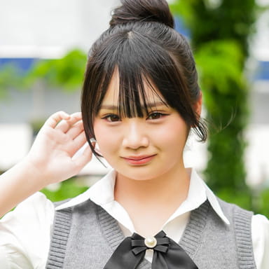 橋本莉奈