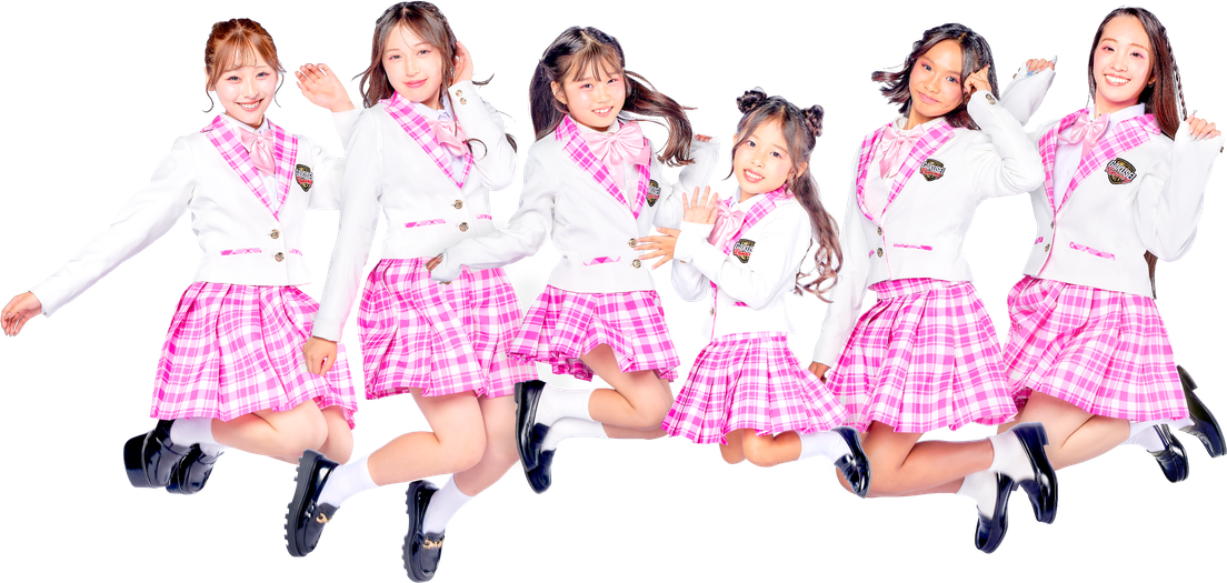 学生ランウェイに出演する女子学生ランウェイモデルたち