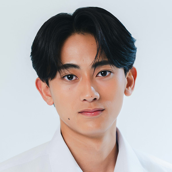 片山駿