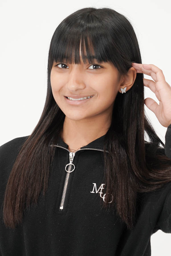 アリア ハリシカ