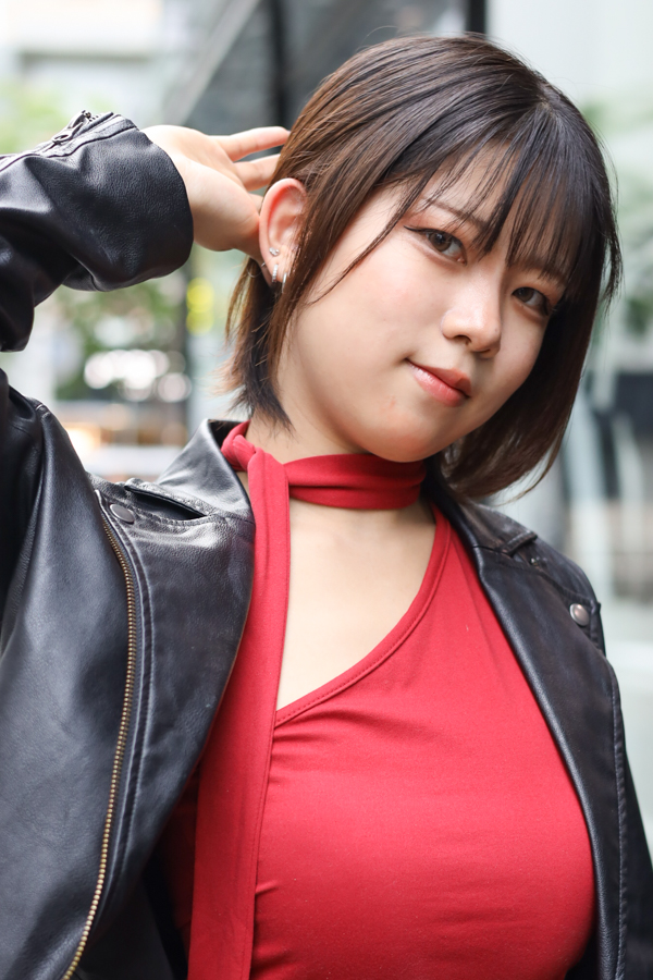 アデリー嬢