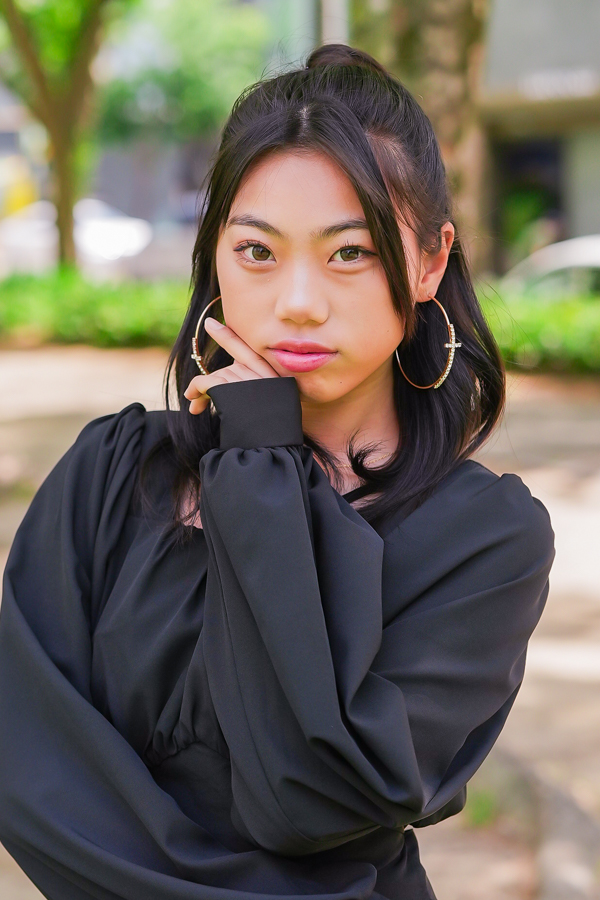 せりな
