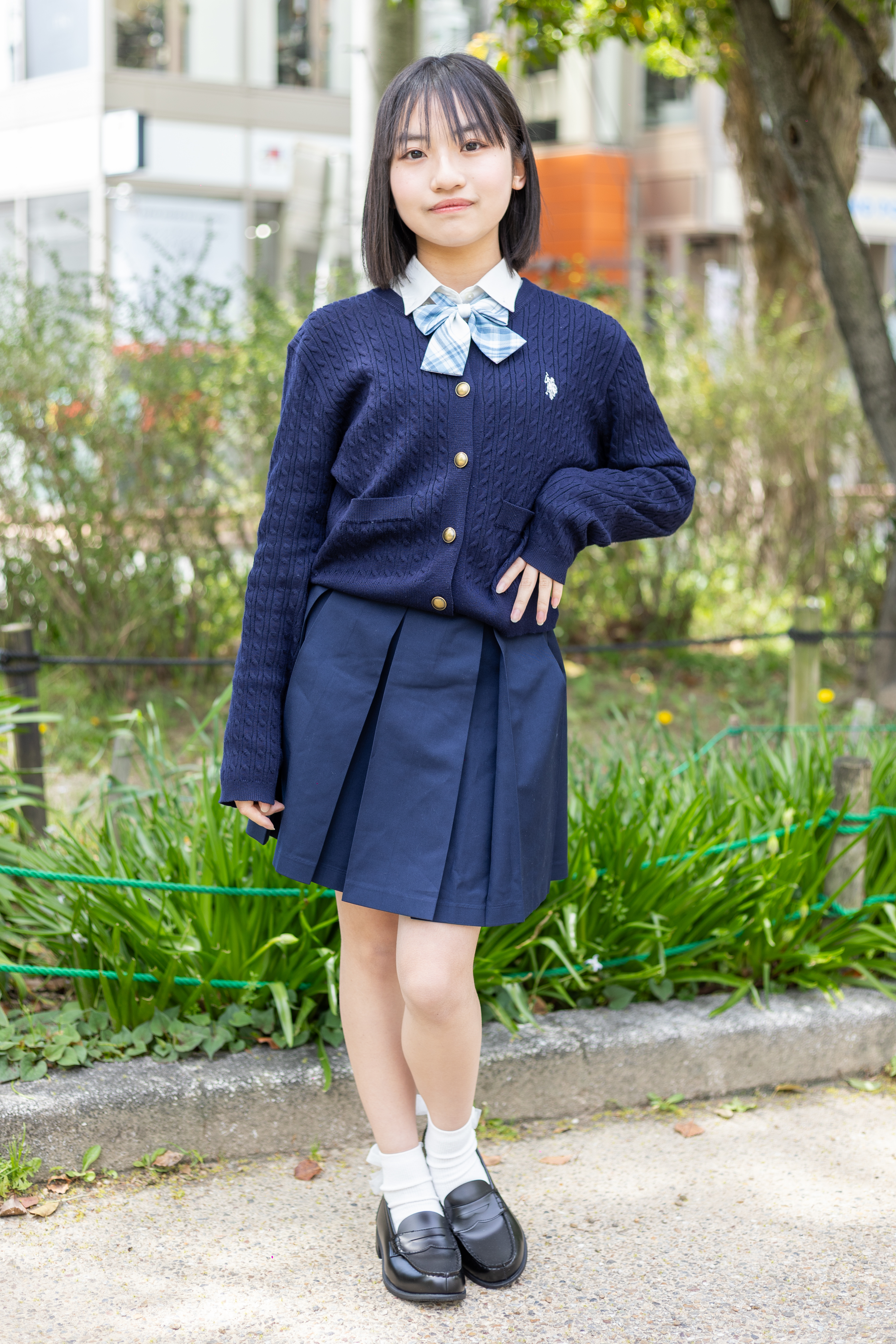 モナ