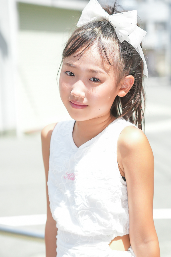 片山　妃杏