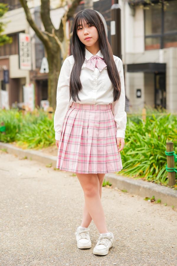 難波由奈