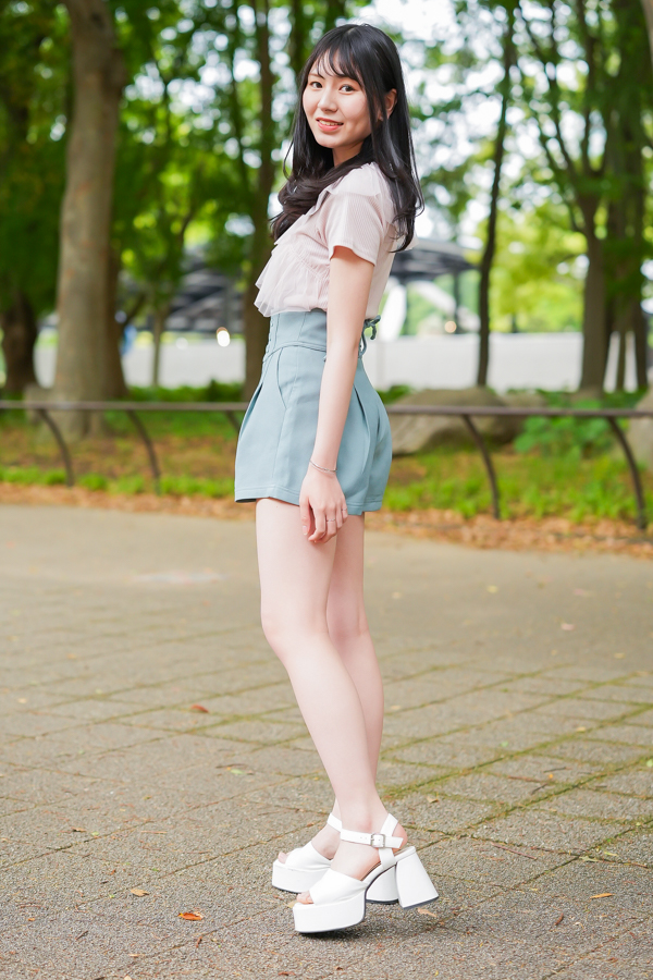 みい