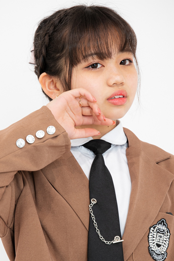 金城カナ
