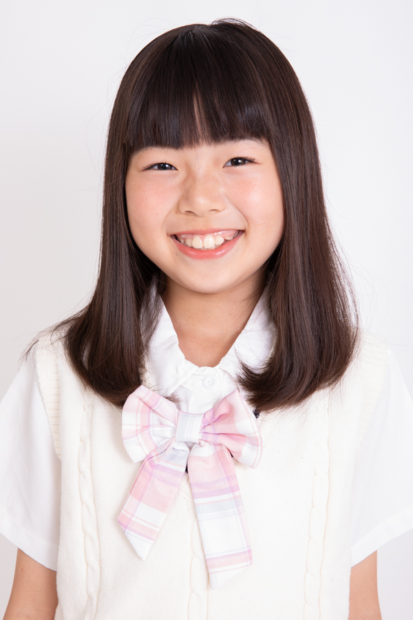 あいな